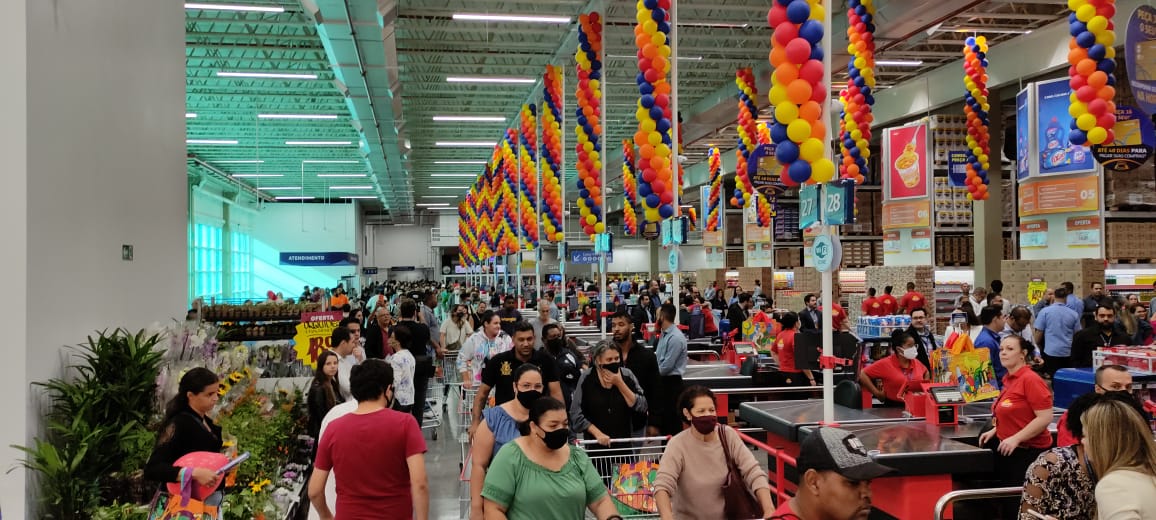 Foto 5 de 27 — Novidade: Veja fotos da inauguração do Assaí em Araraquara